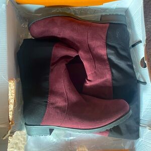 UNISA suede riding boots
